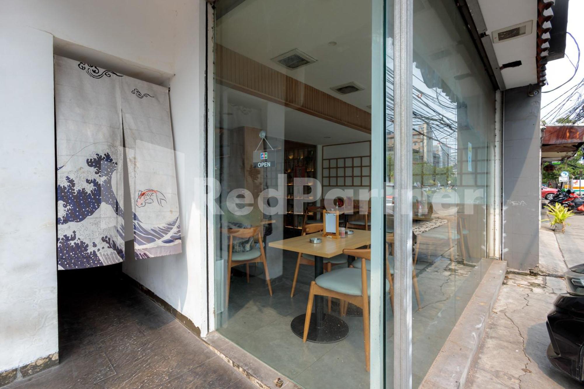 Ichiza Room Redpartner Jakarta Exterior foto