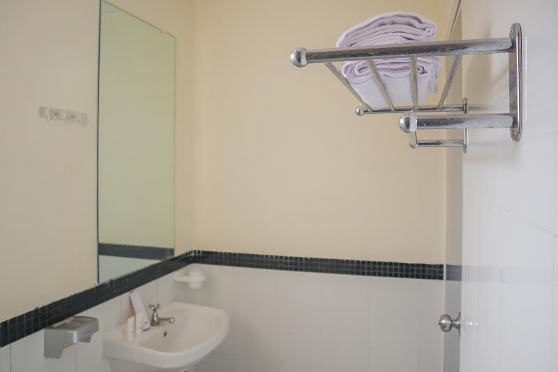 Ichiza Room Redpartner Jakarta Exterior foto